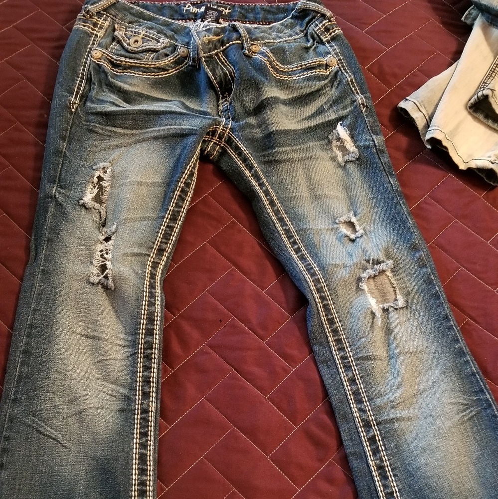 Jeans